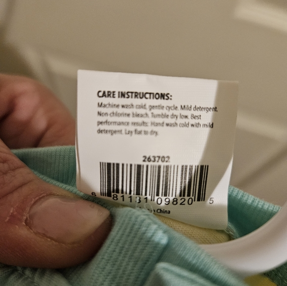 🚨 3 for $20🚨 NWT Dog Tee Pug, Shitzu or Terrier T-Shirt - Picture 5 of 8